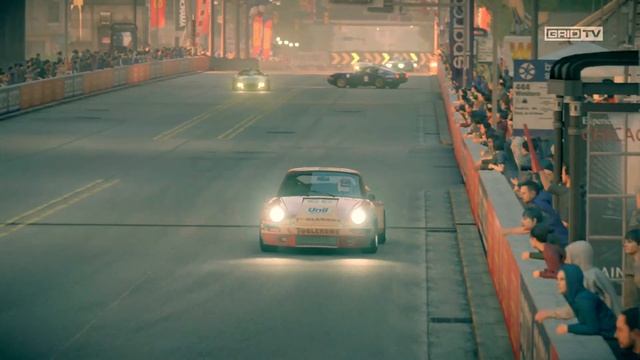 Porsche 911 Carrera RSR 3.0 Chicago Race: Toblerone Livery Showcase for Porsche Enthusiasts! смотреть онлайн