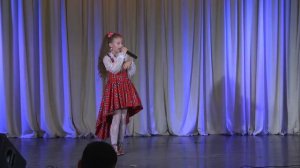 Вероника Устимова, 8 лет. «Подари улыбку»