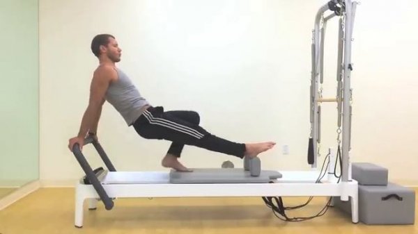 Pilates Reformer Workout: Balanced Body Allegro 2