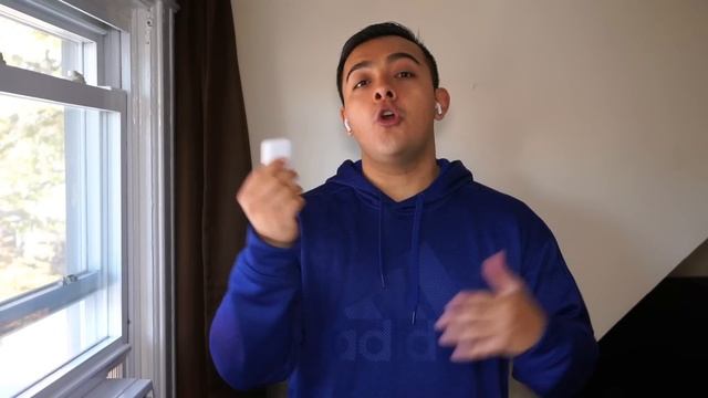 AirPods 1 Year Later - Still Way Ahead Of Everything Else смотреть онлайн