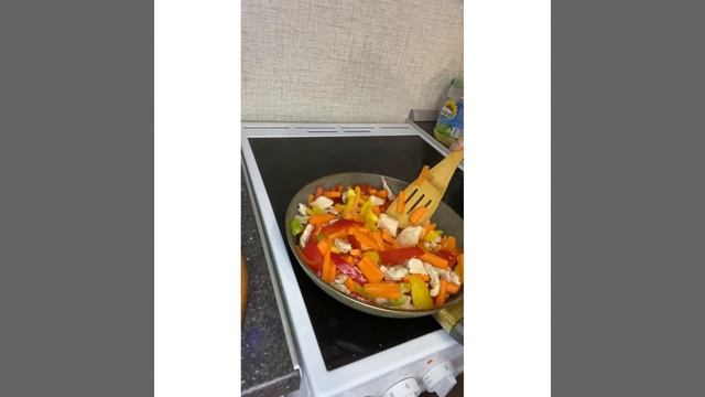 ФУНЧОЗА С КУРИЦЕЙ тёплый салат вкусный быстрый ужин смотреть онлайн