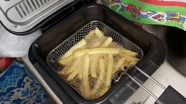 Лучшая Фритюрница смотреть онлайн