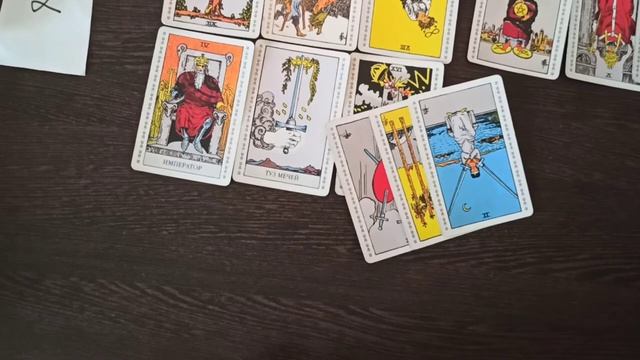Новая любовь. Таро расклад. Позиции 1-2-3-4. смотреть онлайн