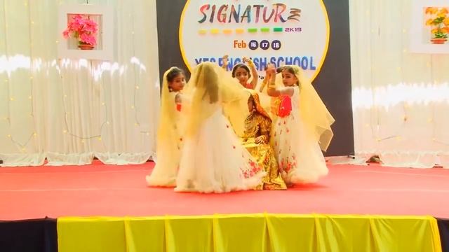 SIGNATURE-2K19 | OPPANA GIRLS (LKG-A) | YES ENGLISH SCHOOL Mattaya, Pattambi смотреть онлайн