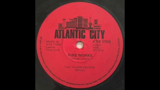 The Young Lovers - Soul Ma Java-Java b/w Fireworks (1970) (South African Psych Funk 45) смотреть онлайн