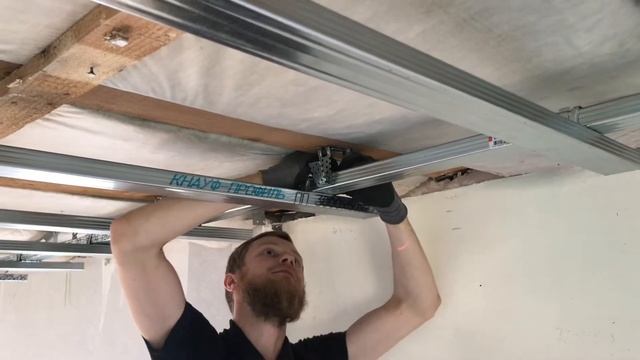 П-112 Knauf, потолок двухуровневый плавающий.