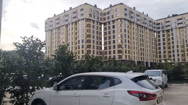 В Дагомысе. Не самый лучший район Сочи, но вот что-то совсем удачно. смотреть онлайн