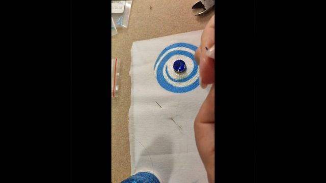 Создаю вторую брошь Голубое солнце. Начало.