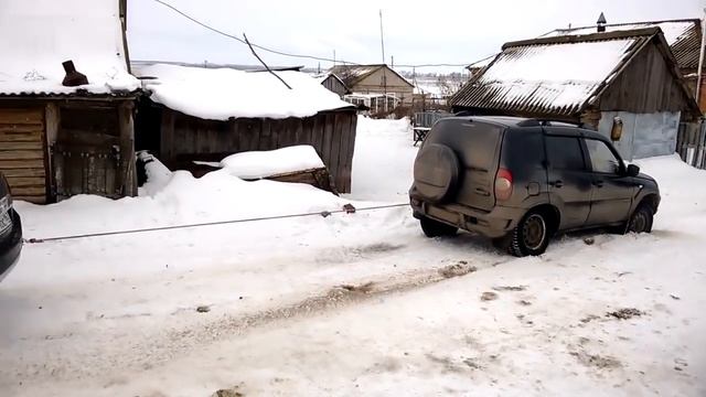 Рено Нива Дуся против Шеви смотреть онлайн