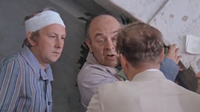 Покровские ворота- осчастливить против желания нельзя... смотреть онлайн