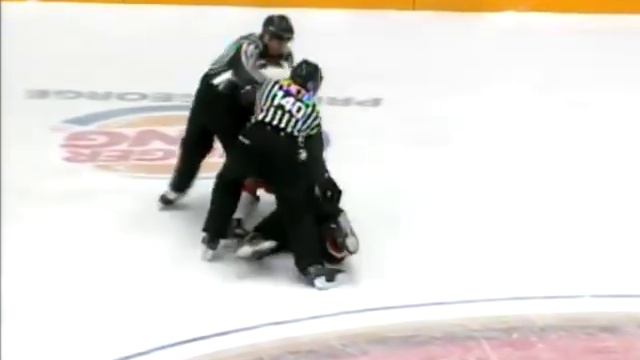 Jakob LaPointe vs Colby McAuley Oct 20, 2015 смотреть онлайн