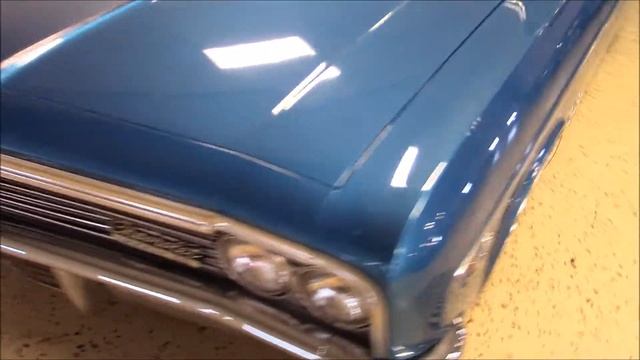 1966 Chevrolet Impala SS смотреть онлайн