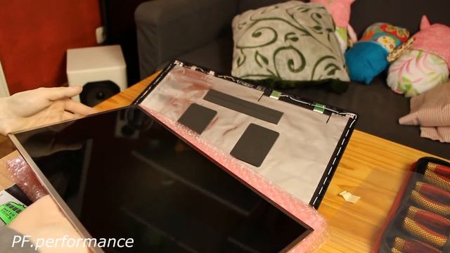 Laptop/Notebook Display Reparatur. Samsung RV-720