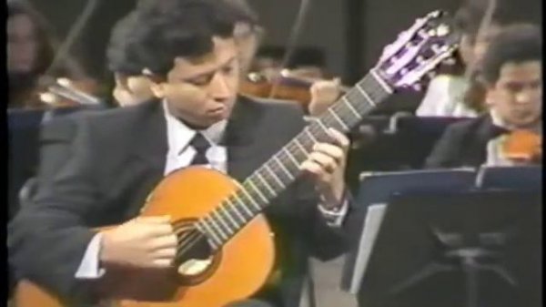 Vivaldi Guitar Concerto Mov 3 Samuel Boruszko - Simon Bolivar Orchestra