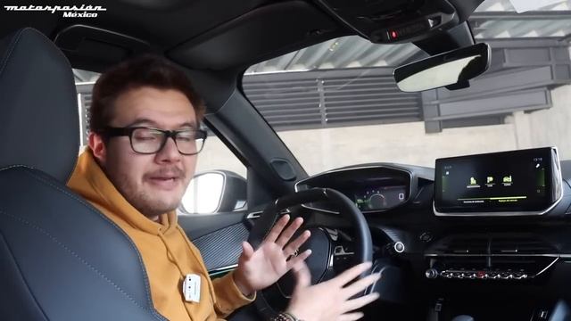 Peugeot 2008 GT Line, a prueba: un B-SUV bien sazonado, que convence con 130 hp смотреть онлайн