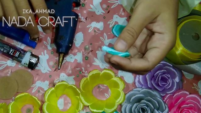 Cara Membuat Bunga Gardenia dari Pita Satin I Step by step how to make Gardenia | DIY Tutorial смотреть онлайн