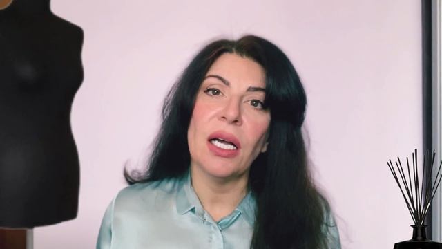 Как выглядеть дорого? Что дешевит ваш образ? смотреть онлайн