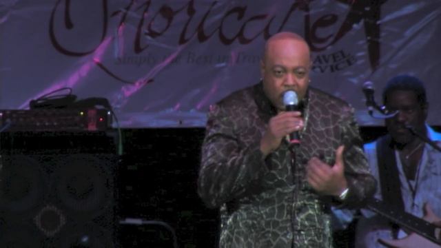 AQUIY AJAZZ, NORMAN BROWN & PEABO BRYSON "This Masquerade" смотреть онлайн
