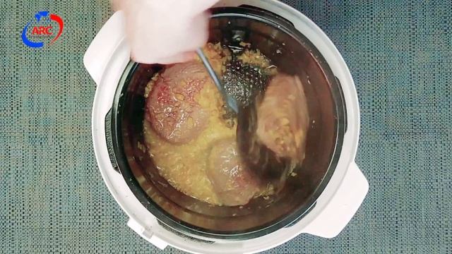 Мультиварка-скороварка. Говядина с имбирем и рисом (2 в 1) в ARC–514D смотреть онлайн