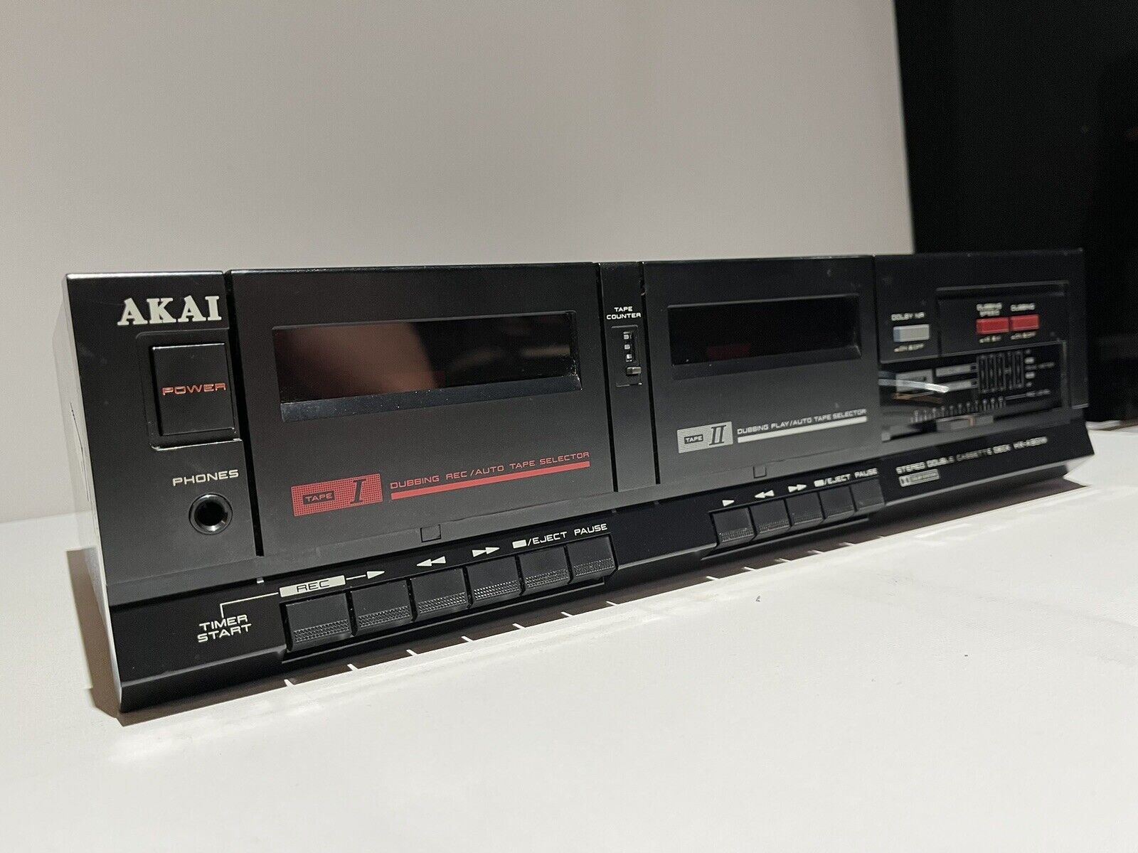 Дека AKAI STEREO С высокоскоростным ДУБЛИРОВАНИЕМ HX-A301W-ЯПОНИЯ-Годы выпуска1985-1987 смотреть онлайн