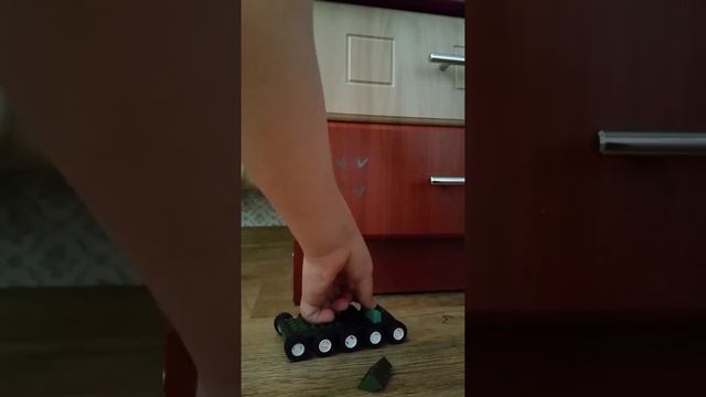 ЛЕГО КВ1 САМАДЕЛКА. смотреть онлайн