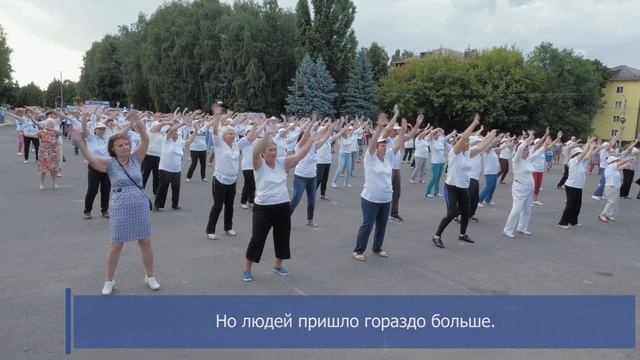Курск - мировой рекорд по танцу Zumba смотреть онлайн