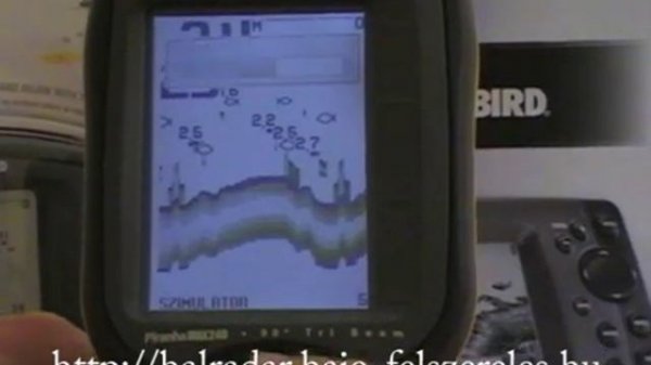 Humminbird PiranhaMax 240 halradar