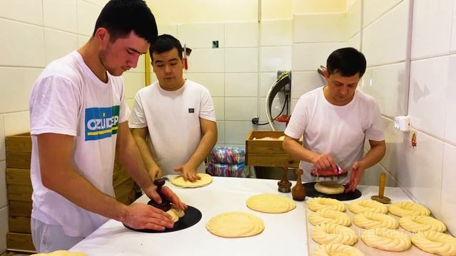 The BEST Examples Of UZBEK Cuisine In One Place! NARYN | PILAF | BREAD