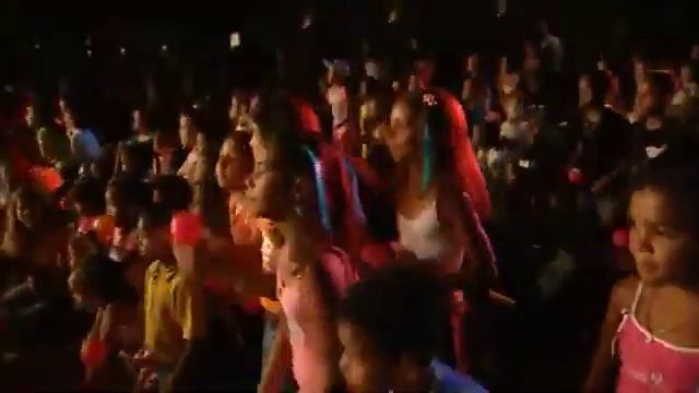 Xuxa O Show Ao Vivo (2006) • Dvd Completo смотреть онлайн