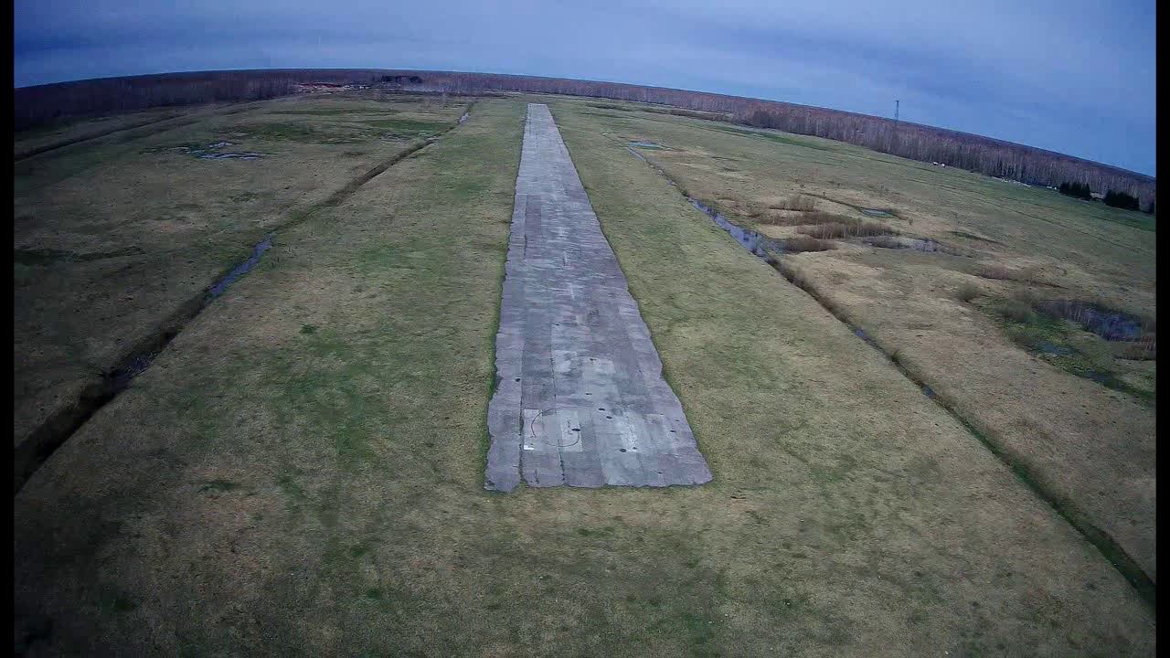 В аэропорту с. Северное НСО Hubsan H501A X4 AIR PRO смотреть онлайн