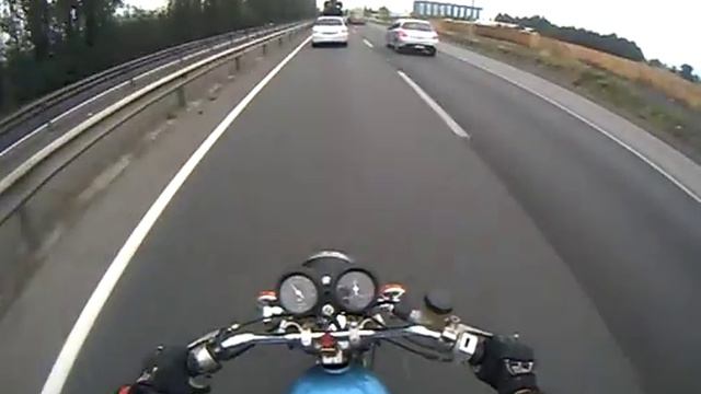 Suzuki GT 250 en chile ruta 5 sur смотреть онлайн