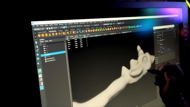 Huion kamvas 24 Pro first impressions and Settings to use Zbrush, Maya, Substance, and Photoshop смотреть онлайн
