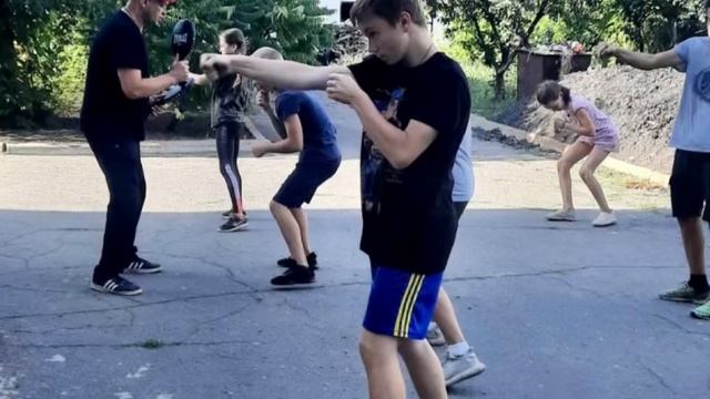 Вихованці ДО СДЮСШОР з боксу, тренер - Віталій Нешин! , 20 августа 2022 г. смотреть онлайн