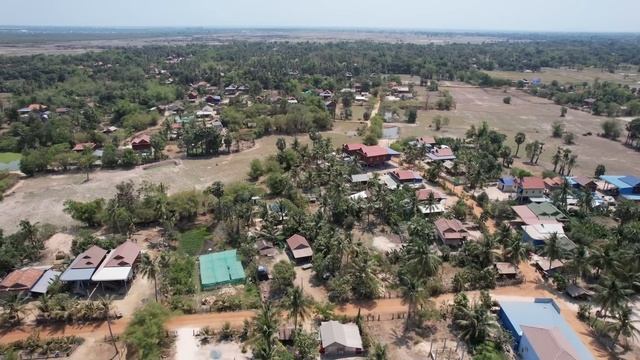 Деревня в Сухой сезон Камбоджа 2023 Village Dry Season Cambodia 2023 смотреть онлайн