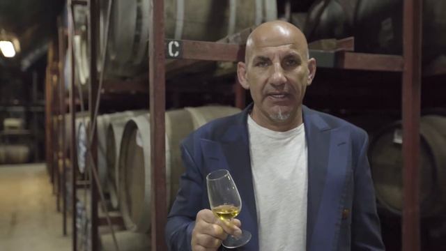 Alexander Murray & Co - Macallan Distillery 1997 - 20 years смотреть онлайн