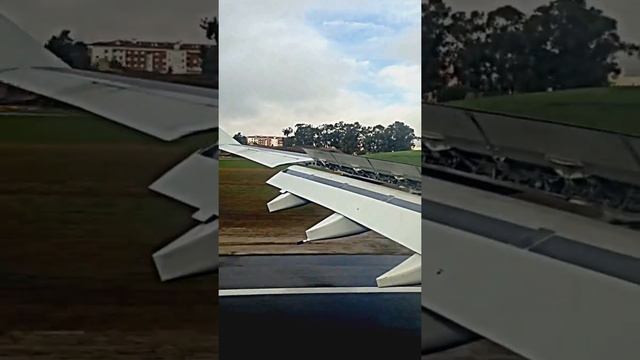 Landing at Lisbon Portela Airport with TAP Airlines A330 смотреть онлайн