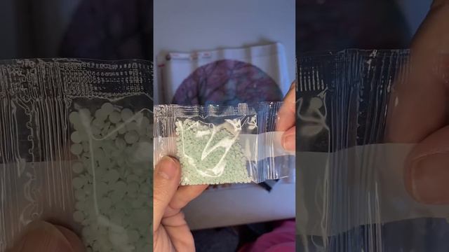 DP Petunia “A girl and her puppy” смотреть онлайн