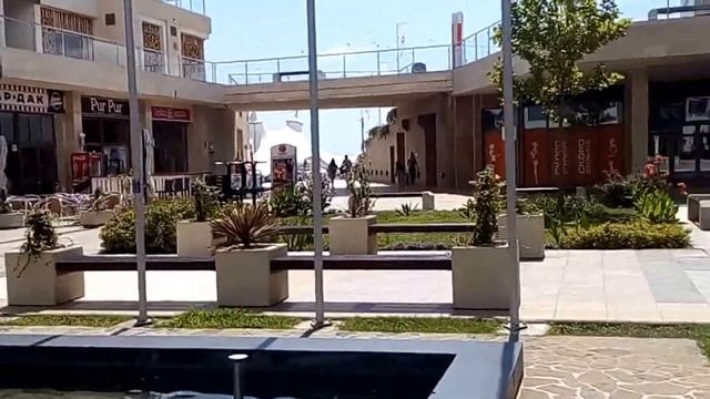 ТРЦ МАНДАРИН-Mandarin пляж Сочи.