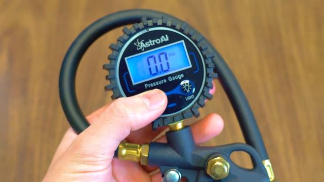 Troubleshooting the AstroAI 250 PSI Inflator: Using the Power/Unit Button смотреть онлайн