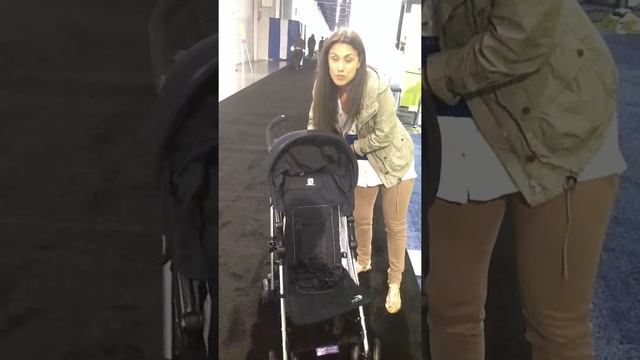 New Baby Jogger Vue Umbrella Stroller смотреть онлайн