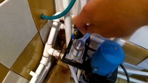 Регулировка реле давления воды.