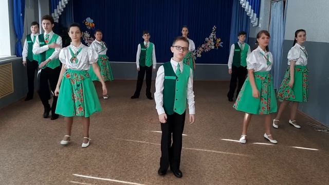 4 УЛЫБКА ансамбль, Мир который нужен мне смотреть онлайн