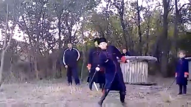 #Донские казаки #Девочка танцует #танец с шашками. смотреть онлайн