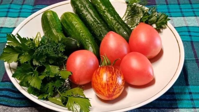 Маленький обзор. Томат #Малиновая империяF1. Томат #ГАРГАМЕЛЬ. смотреть онлайн