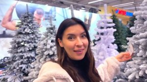 Купили НОВОГОДНИХ ИГРУШЕК на 1 000...$ Даша РАЗБИЛА Игрушки в МАГАЗИНЕ !! Что сказал ОХРАННИК