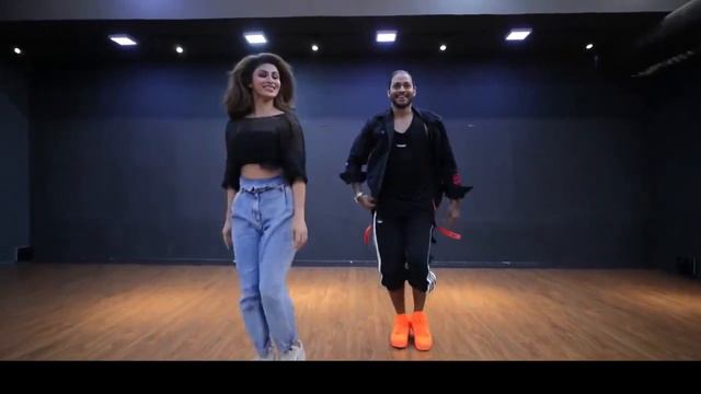 Odhani | Made In China | Mouni Roy x LiveToDance with Sonali | Rajkummar Rao | Dance Cover смотреть онлайн