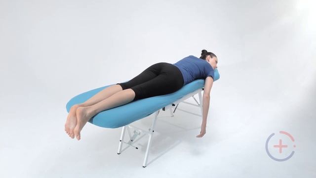 Самостоятельное упражнение на разгибание в плечевом суставе, лежа на животе. смотреть онлайн