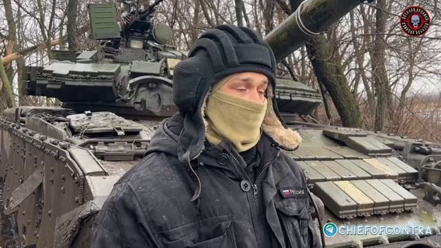 Боевая работа экипажей танков Т-80 ЗВО на передовых позициях в зоне спецоперации смотреть онлайн