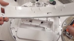 Как разобрать Xiaomi Mi Roborock S50 2 робот пылесос - что внутри?