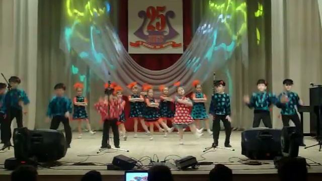 Порушка - Параня.MOV смотреть онлайн